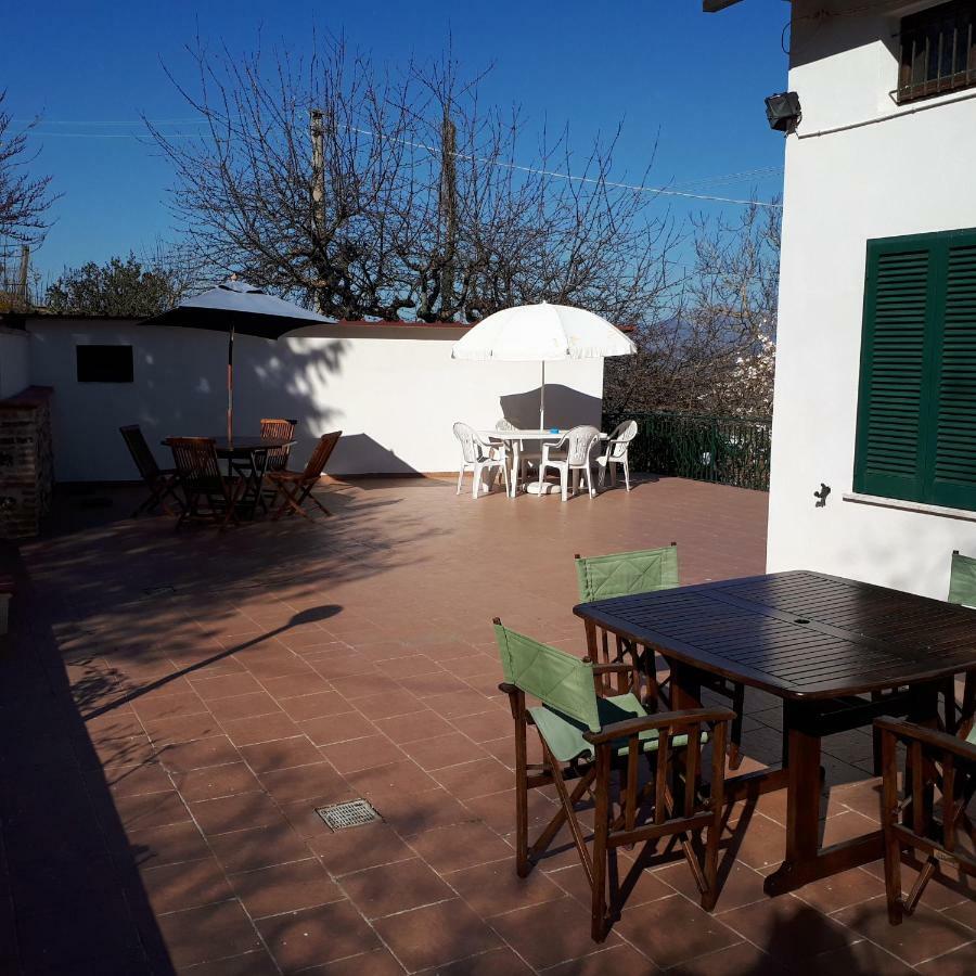 Il Ciliegio Del Pellegrino Apartment Gubbio Luaran gambar